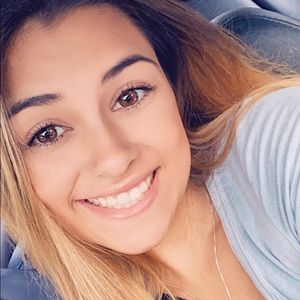 Meet your Posher, Aryanna